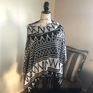 Black and cream poncho!!